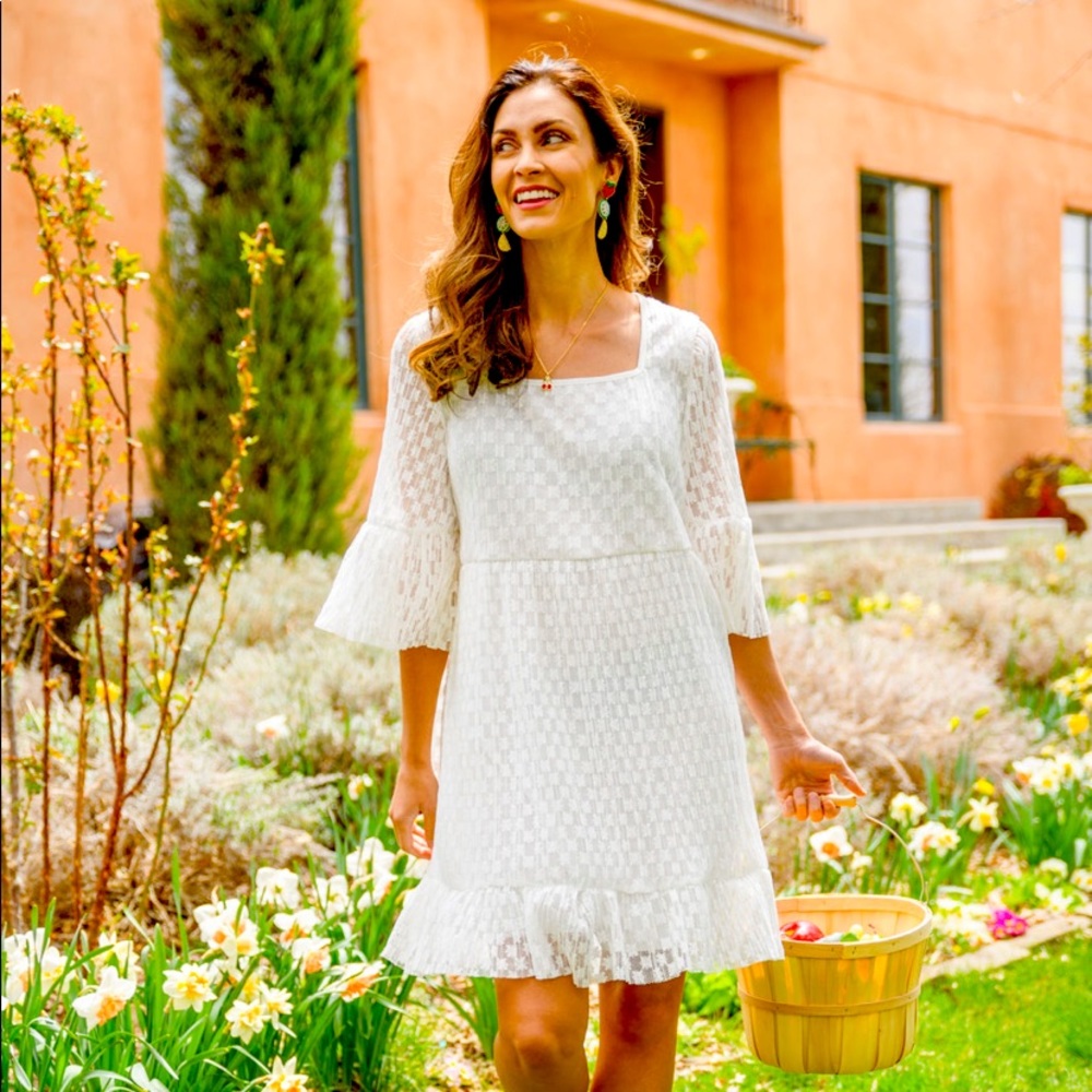 Floral lace, square neck , 3/4 sleeves